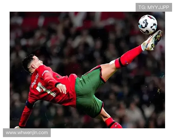 足球明星卡入门卡包C罗传奇之路开启收藏新纪元