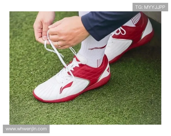 足球球星穿什么鞋最酷 他们的鞋款选择揭示了时尚与性能的完美融合