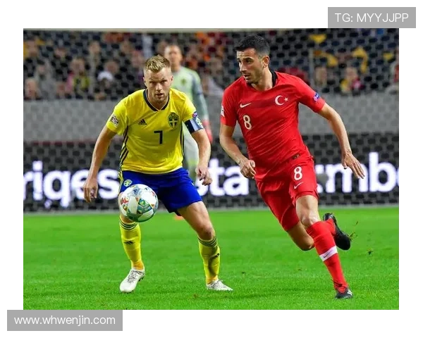 黑笔足球：球星背后的创意与坚持 重新定义足球艺术之路